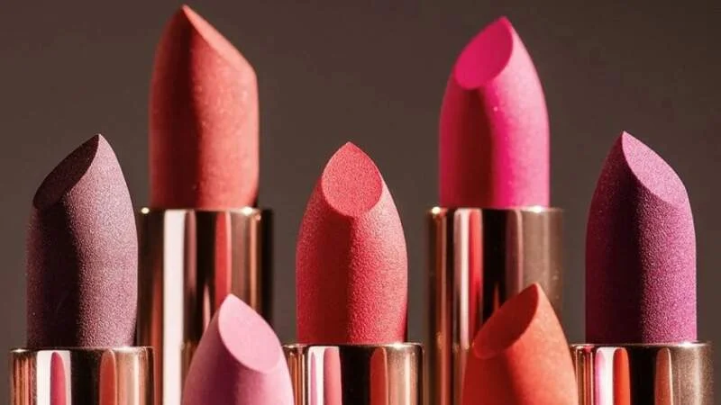 Ingredients that Make Moszacos Lipstick Unique